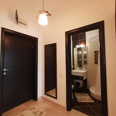 Apollonia Apartmán *